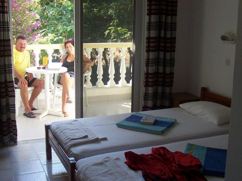 Hotell Helgas Paradise Afantou