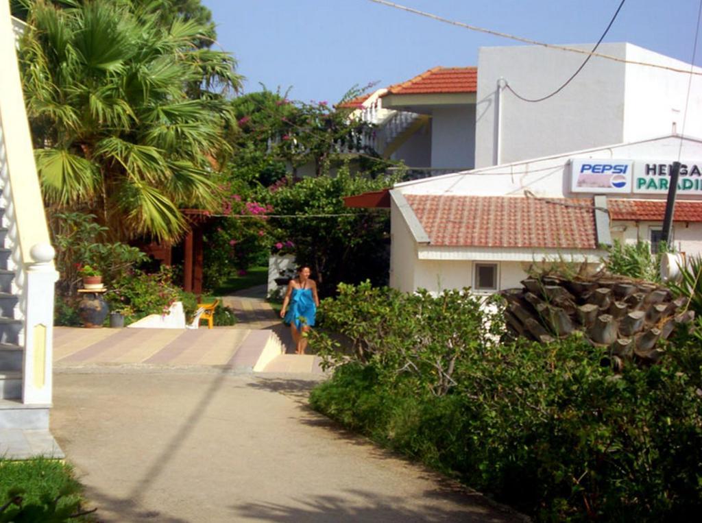 Helgas Paradise Hotel Afantou